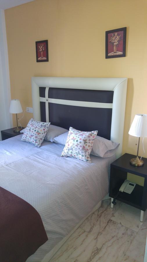 Superior Queen Room,1772916590:JPEG